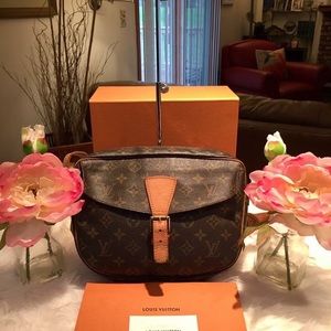 Authentic Louis Vuitton Jeune Fille Crossbody